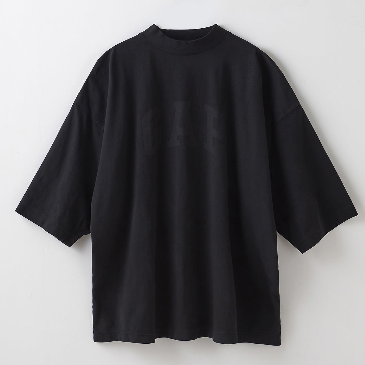 YEEZY × GAP ENGINEERED BY BALENCIAGA 53 DOVE 3/4 SLEEVE TEE 471286-02-2 BLACK4